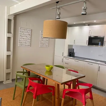 Centro Guadalquivir Apartment Seville